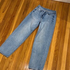 American Eagle Outfitters Light Blue Straight Leg Jeans